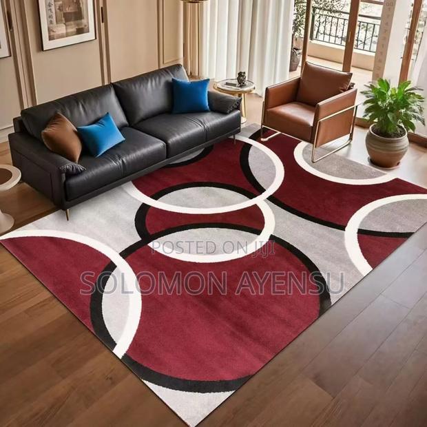 Modern Graphic Pattern Area Rug, Available in Two Sizes photo 2