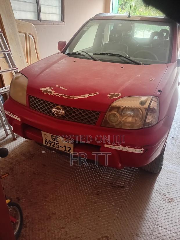Nissan X-Trail 2.0 Petrol XE 2010 Red photo 2