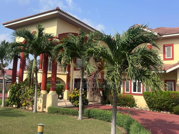 5bdrm Mansion in Trassaco, Ability for sale photo 3