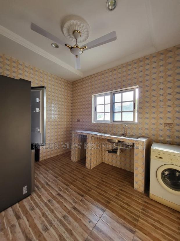 3bdrm Apartment in West Hills Mall Area for rent photo 4