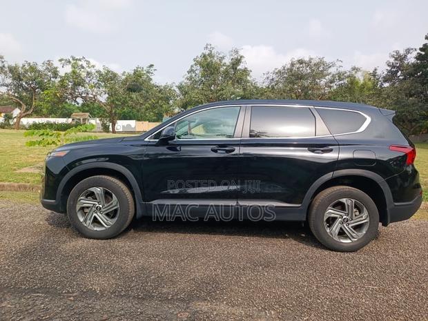 Hyundai Santa Fe SEL 2021 Black photo 5