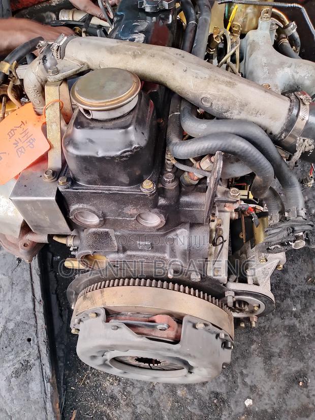 Nissan Hardbody Qd32 Engine Only photo 4