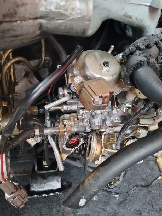 Nissan Hardbody Qd32 Engine Only photo 6