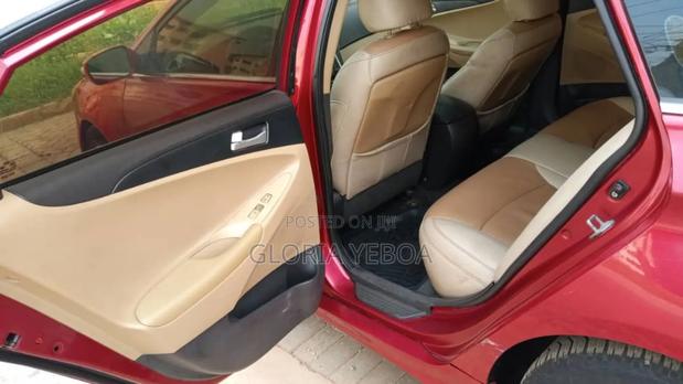 Hyundai Sonata Limited 4dr Sedan (2.4L 4cyl 6A) 2014 Red photo 10