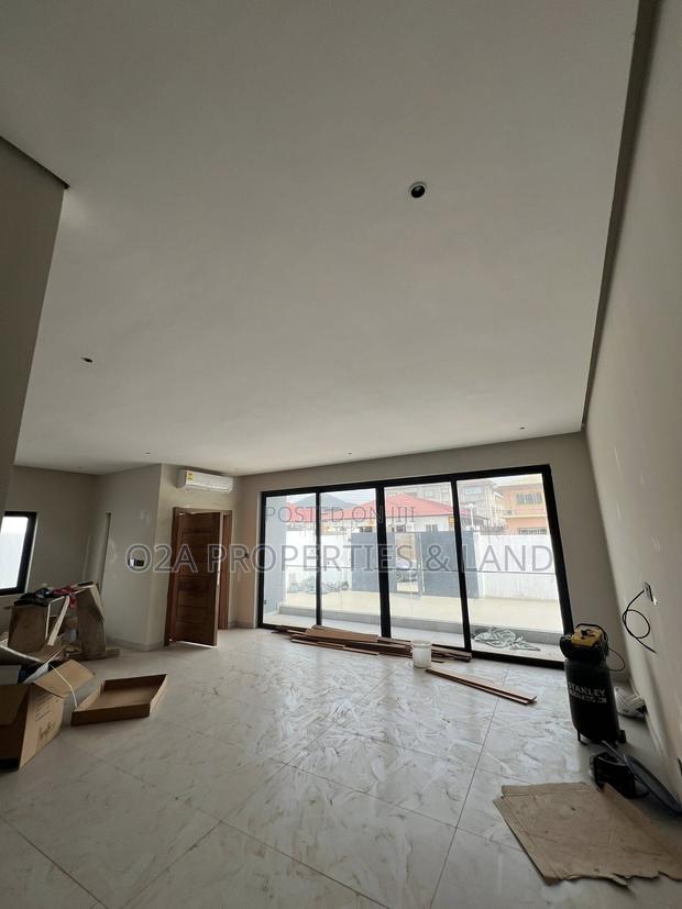 3bdrm House in Ashaley Botwe , for sale photo 5
