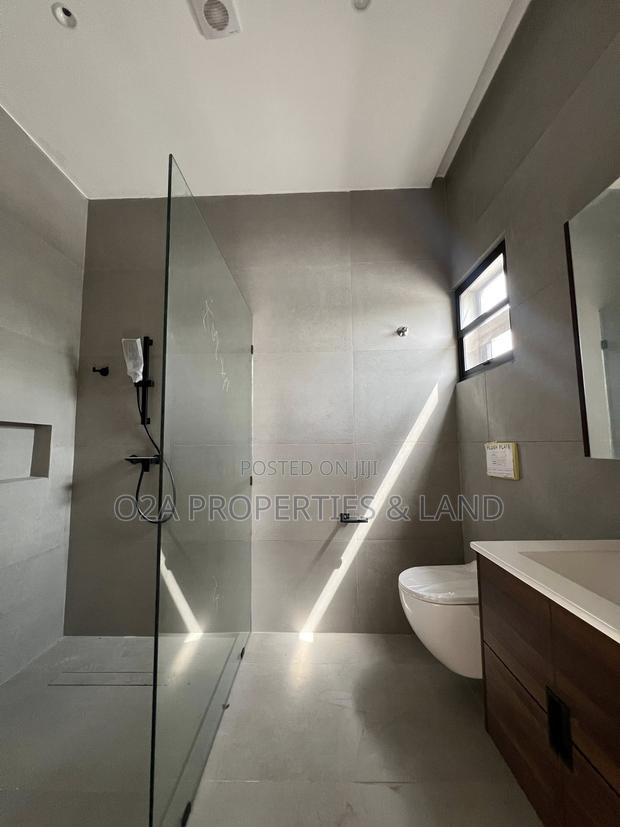 3bdrm House in Ashaley Botwe , for sale photo 10