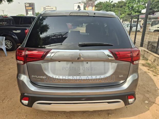 Mitsubishi Outlander 2.0 PHEV AWD 2020