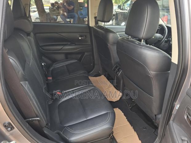 Mitsubishi Outlander 2.0 PHEV AWD 2020