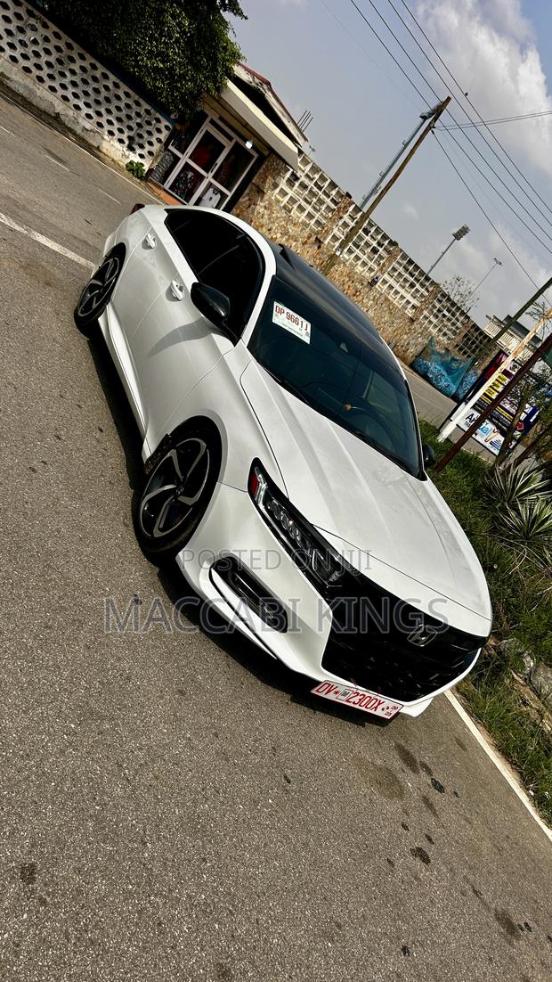 Honda Accord Sport (1.5L 4cyl Turbo CVT) 2019 White