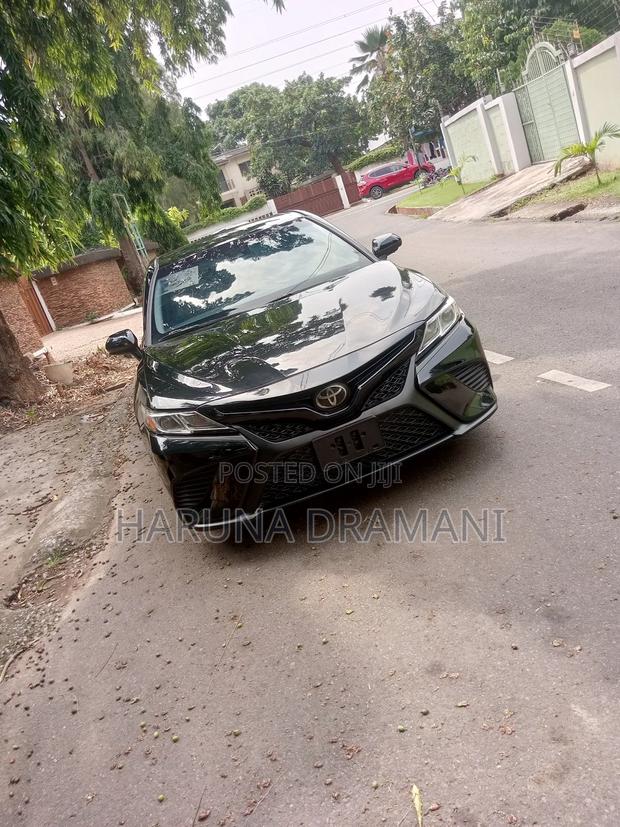 Toyota Camry SE 4dr Sedan (2.5L 4cyl 6A) 2017 Black