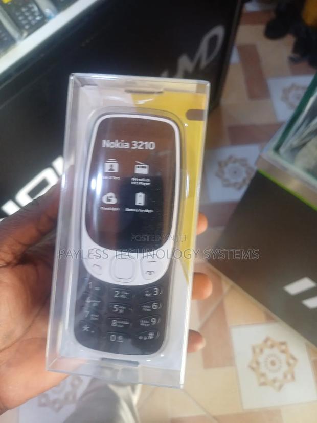 New Nokia 3210 photo 3