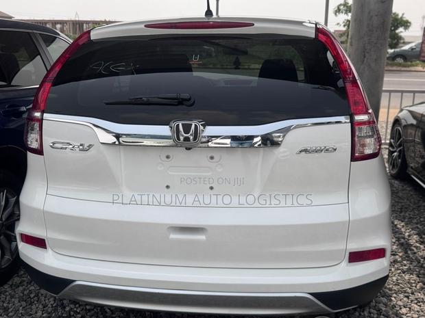 Honda CR-V 2016 White photo 4