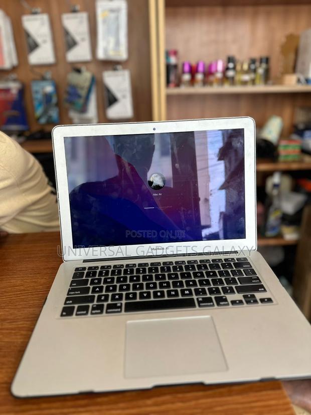 Laptop Apple MacBook Air 2017 8GB Intel Core I5 SSD 128GB photo 3