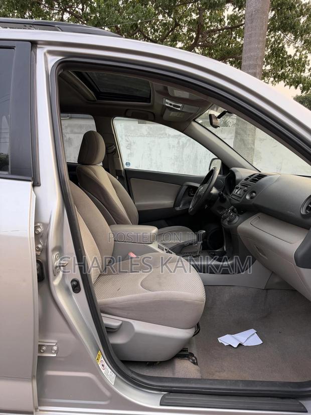Toyota RAV4 2.5 Sport 2012 Silver photo 9