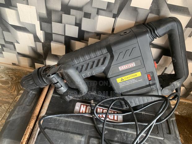 Ironton Demolition Hammer Drill photo 2