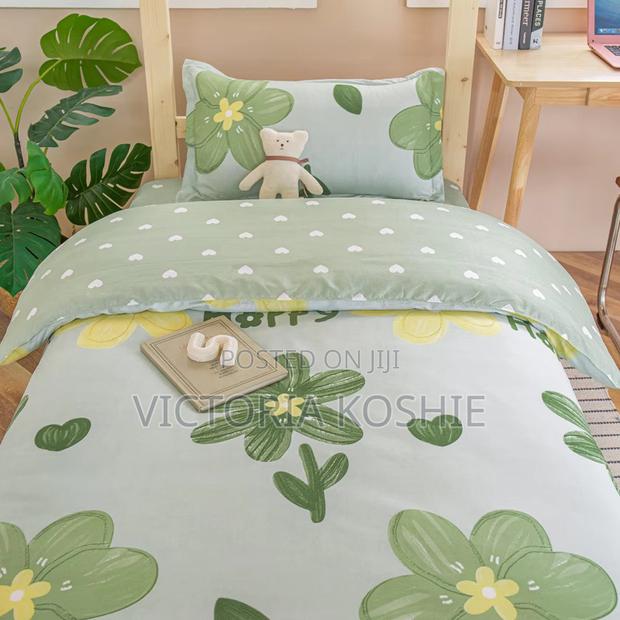 Affordable and Nice Six Sets Bed Sheets Available photo 3