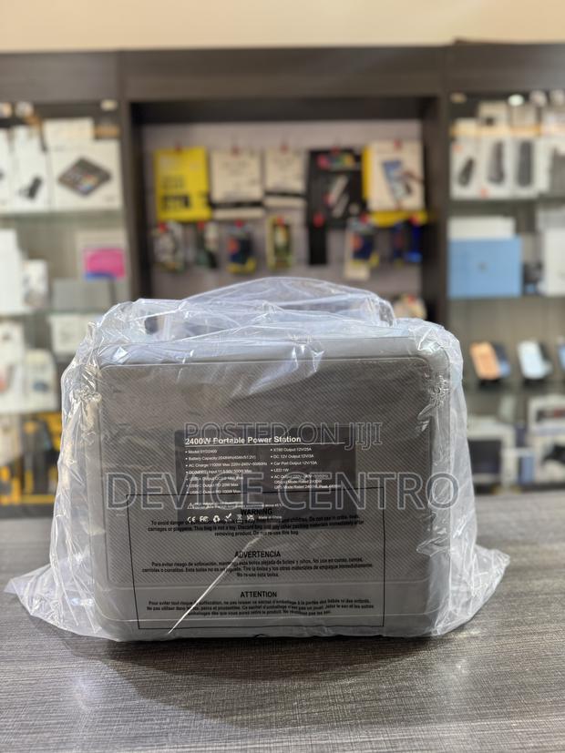 High Quality 2400w Lifepo4 Power Station With Solar Charging Option photo 5