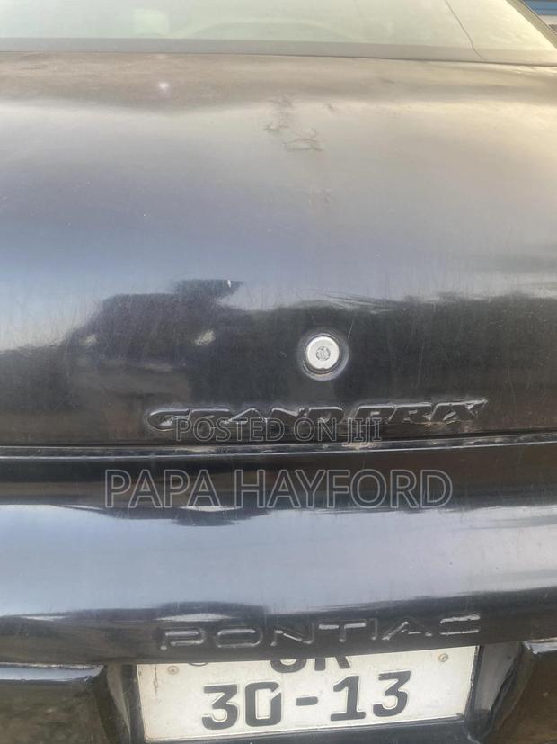 Pontiac Grand Prix 2008 Black photo 3