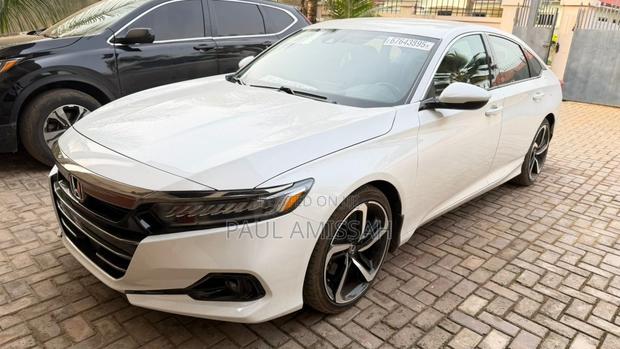 Honda Accord Sport (1.5L 4cyl Turbo 6M) 2019 White photo 8