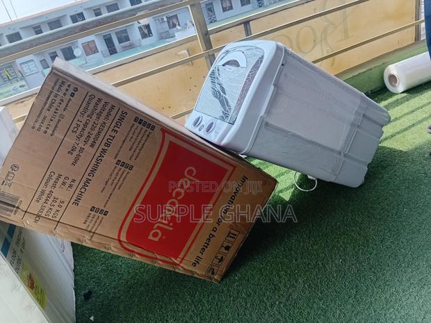 Energy-Efficient 7kg Single Tub Washing Machine for Families