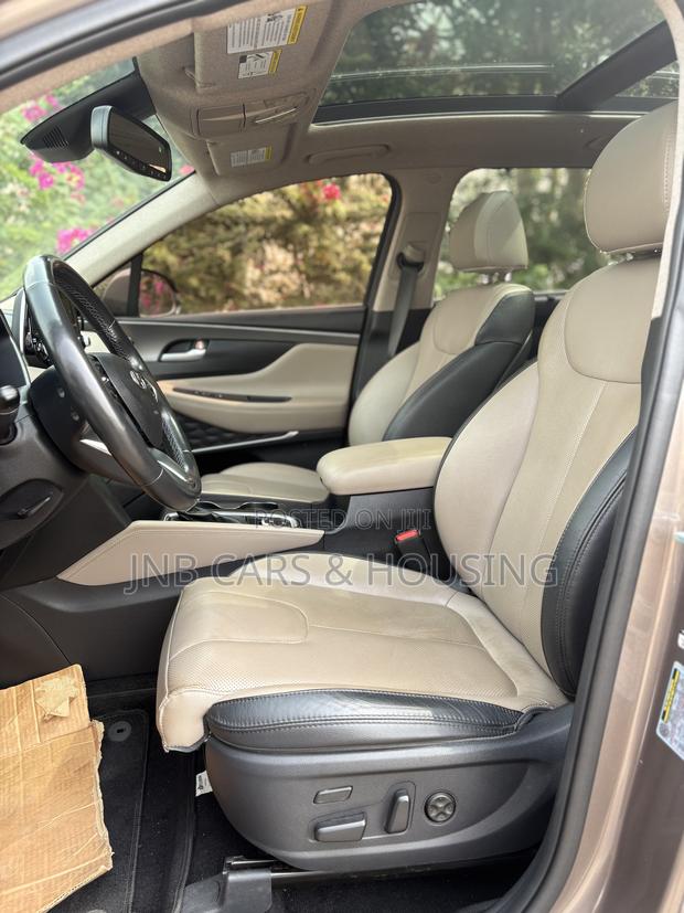 Hyundai Santa Fe Ultimate 2.0T AWD 2019 Brown