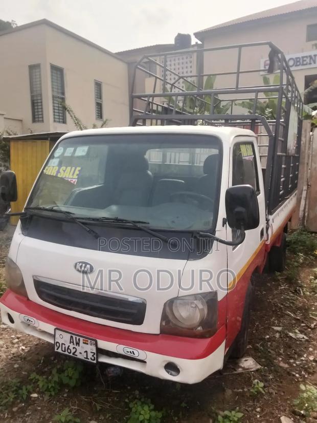 Kia Bongo 2010 Off White