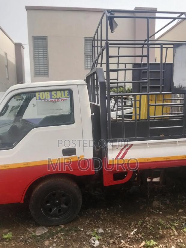 Kia Bongo 2010 Off White photo 3