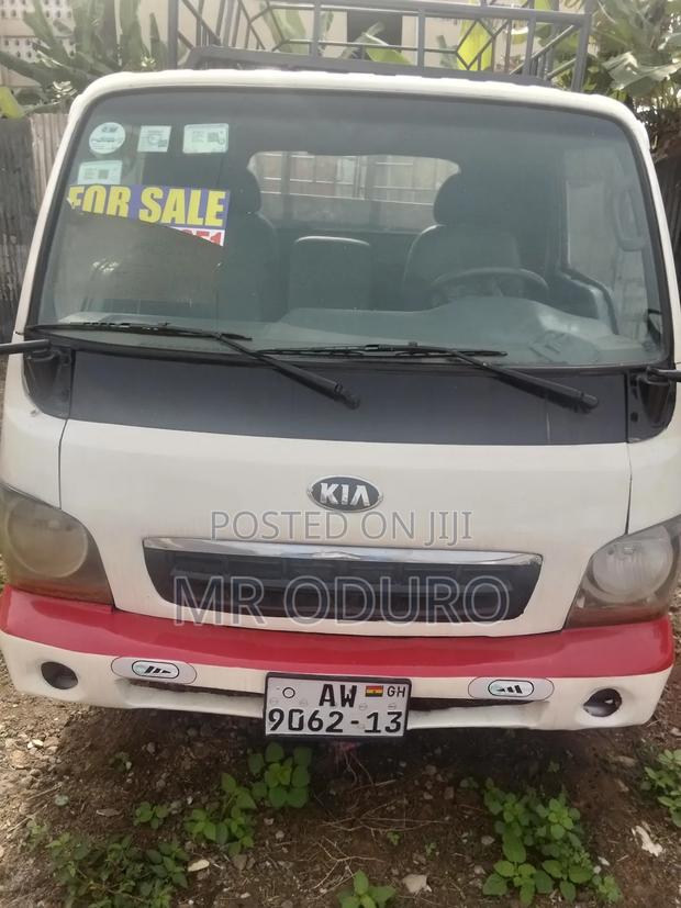 Kia Bongo 2010 Off White photo 6