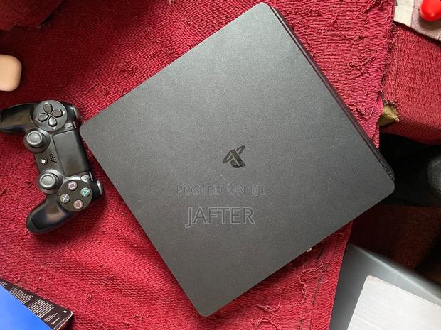 Sony Ps4 Slim Jailbreak With Fc27 and Other 10 Solid Games · Photo 3