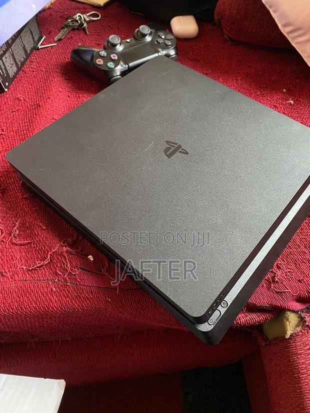 Sony Ps4 Slim Jailbreak With Fc27 and Other 10 Solid Games · Photo 4