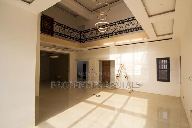 6bdrm Apartment in Accra Metropolitan for rent photo 3
