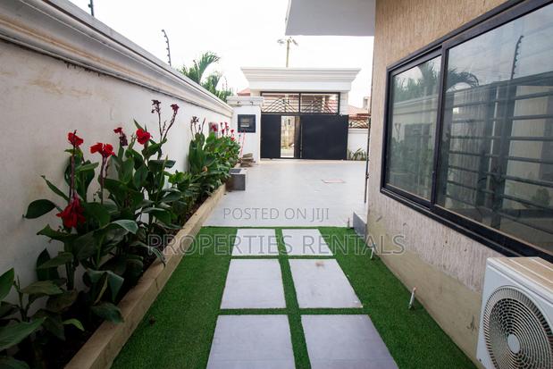 6bdrm Apartment in Accra Metropolitan for rent photo 5