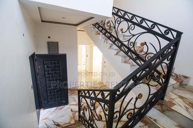 6bdrm Apartment in Accra Metropolitan for rent photo 7