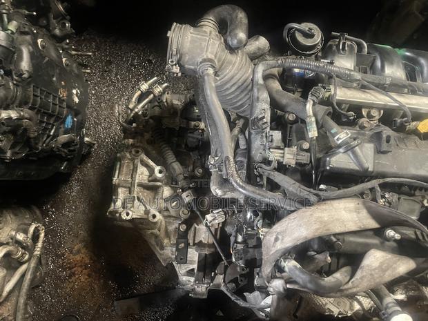 Hyundai Elantra Engine Complete photo 3