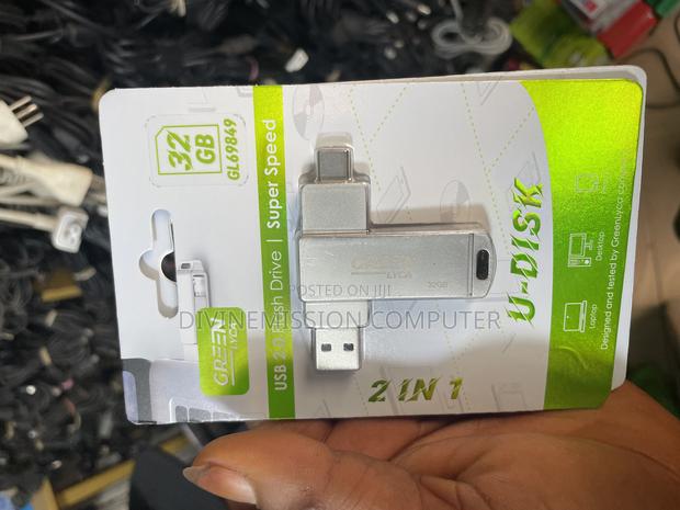 Green Lyca Usb 2.0 Flash Drive, 32gig.2 in 1 Type C and Usb Meter.