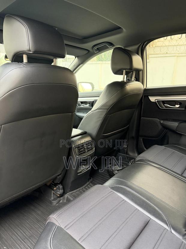 Honda CR-V 2022 White