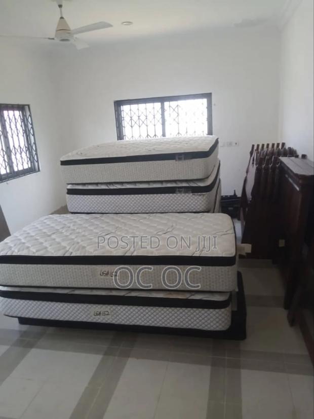 Mattress (Double/Standard Size) photo 3