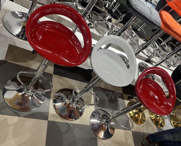 Adjustable Bar Stool photo 2