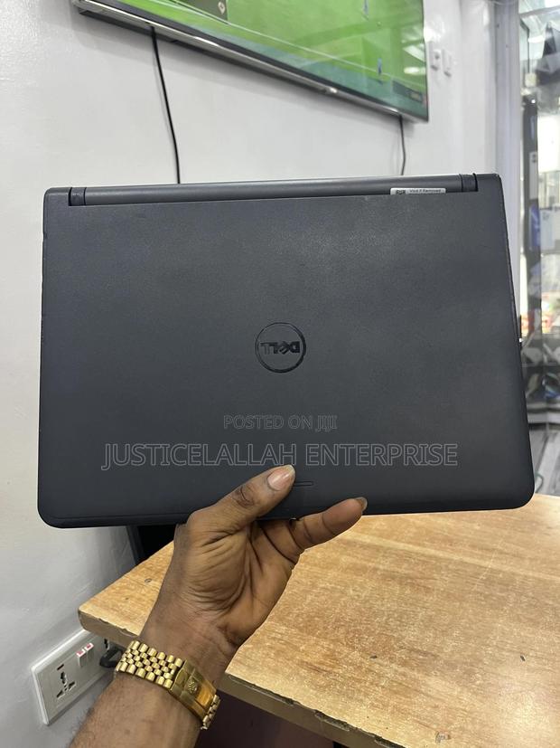 Laptop Dell Latitude 3350 4GB Intel HDD 320GB photo 5
