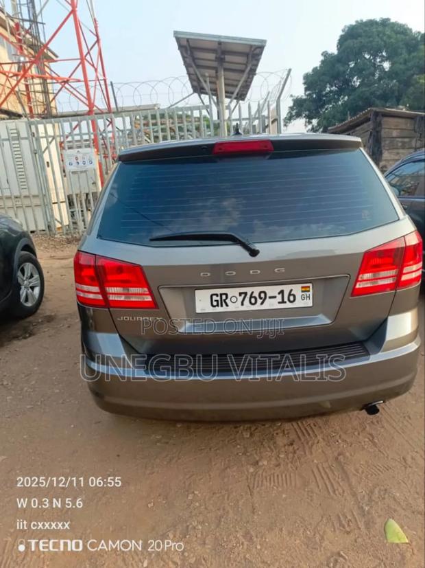 Dodge Journey SE FWD 2013 Gray