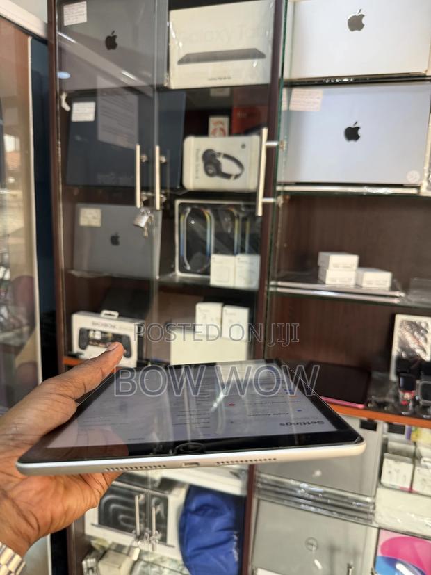 Apple iPad 10.2 (2019) 64 GB Silver photo 4