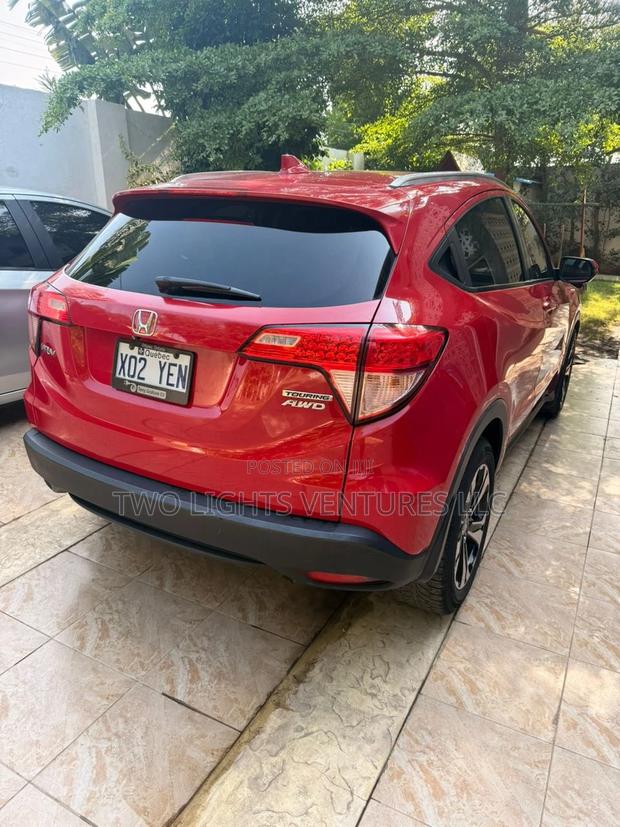 Honda HR-V EX-L w/Navigation AWD 2017 Red photo 7