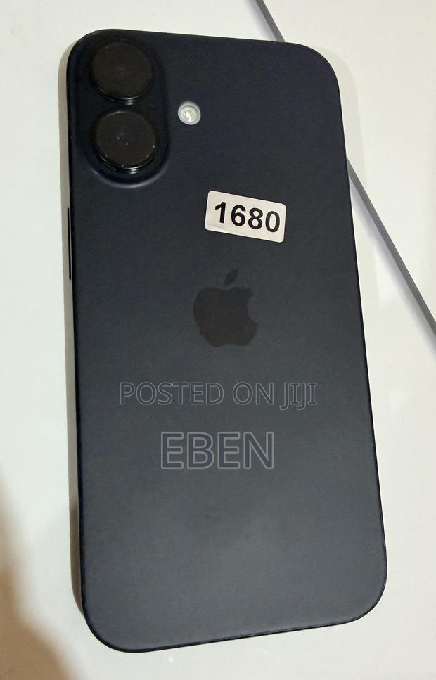 Apple iPhone 16 128 GB Black photo 2