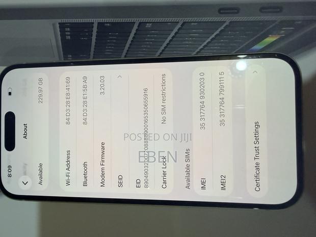 Apple iPhone 15 256 GB Yellow photo 5