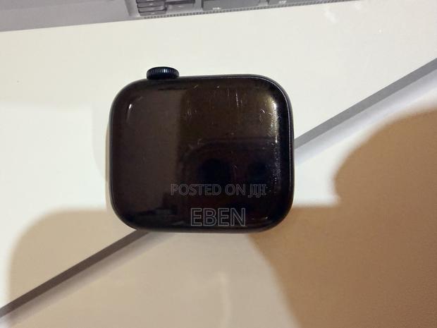 Apple Watch Series 8 41mm photo 2