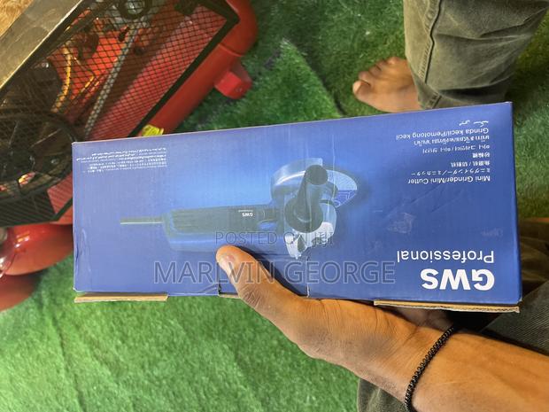 Bosch Angle Grinder photo 2