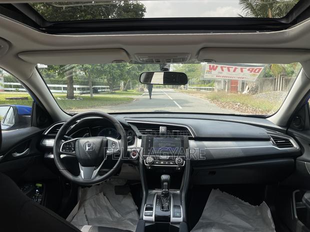 Honda Civic 2016 Blue