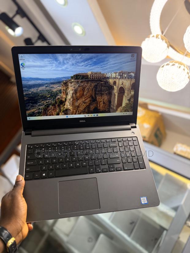 Laptop Dell Inspiron 5559 8GB Intel Core i5 SSD 256GB photo 2