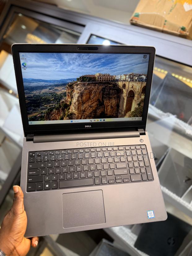 Laptop Dell Inspiron 5559 8GB Intel Core i5 SSD 256GB photo 3