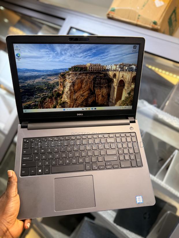 Laptop Dell Inspiron 5559 8GB Intel Core i5 SSD 256GB photo 4